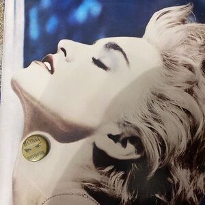 Madonna- True Blue 1986- Vinyl /used with pin